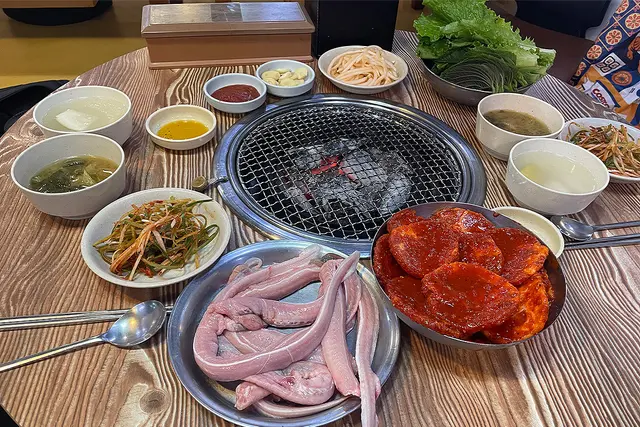 Orai | Grilled Pork Restaurant in Gwangjang Market