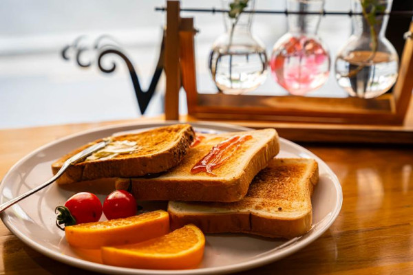 Khách sạn Noel Business