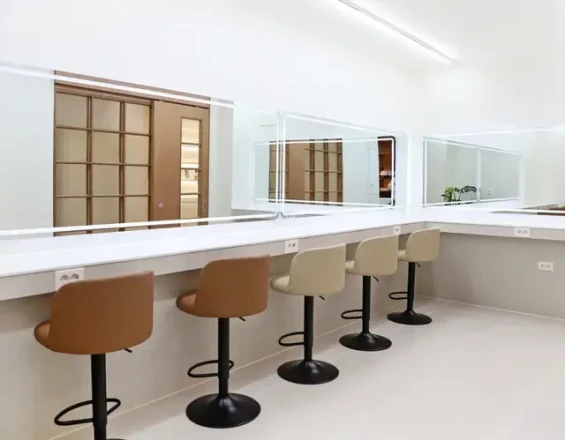 Personal Color Makeup & Hair Styling Salon | Beauty Palace