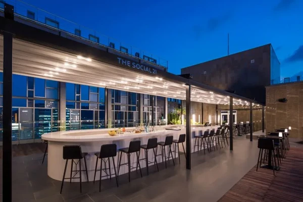 Khách sạn và Căn hộ Novotel Ambassador Dongdaemun