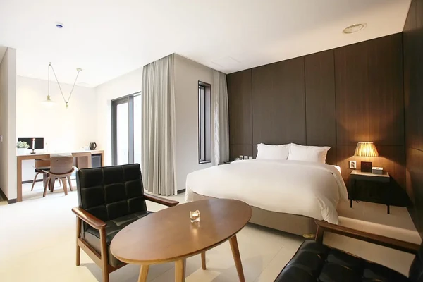 Han River View Hotel