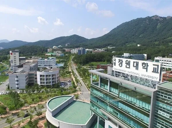 Changwon-National-University-toan-canh.jpg