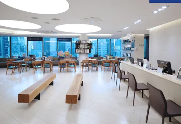 EYEREUM EYE CLINIC I World-renowned vision correction specialist (SMILE & ICL)