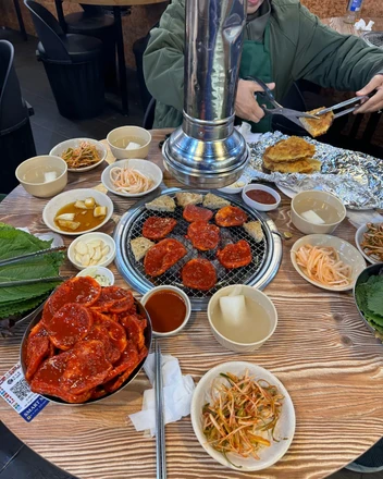 Orai | Grilled Pork Restaurant in Gwangjang Market - Thumbnail