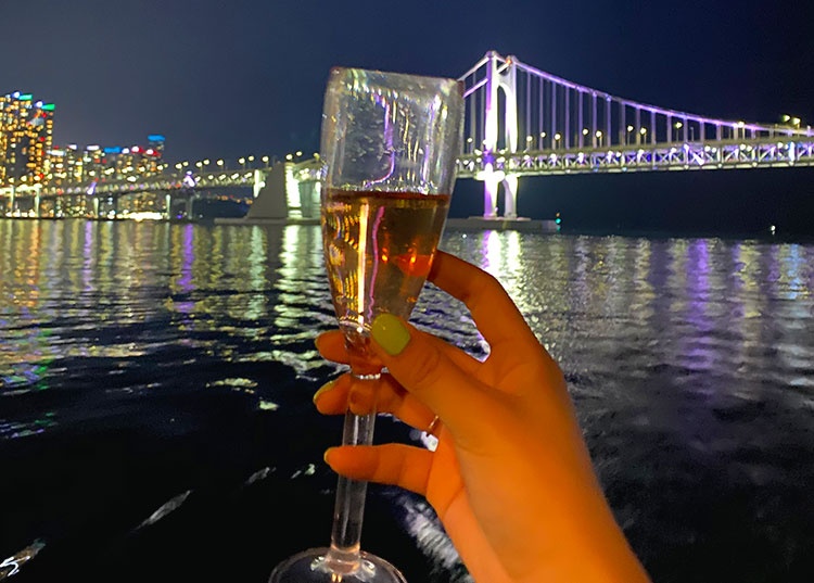 Korea Influencer 5D 4N Tour – Seoul 2 Nights & Busan 2 Nights (No Shopping / No Option / No Tip)