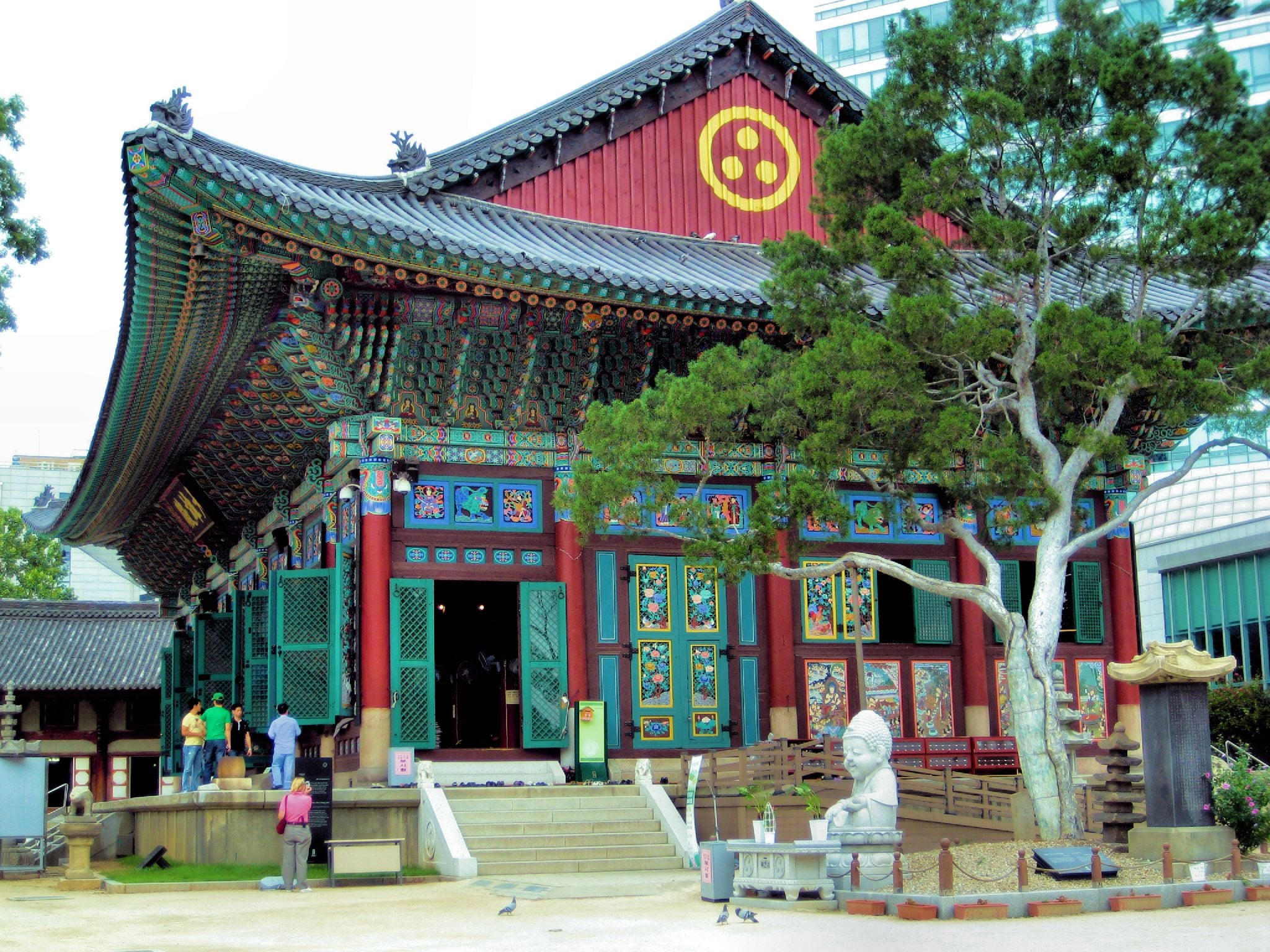 1-Day Seoul Tour for Foreigners - Blue House, Jogyesa Temple, N Seoul Tower, etc.