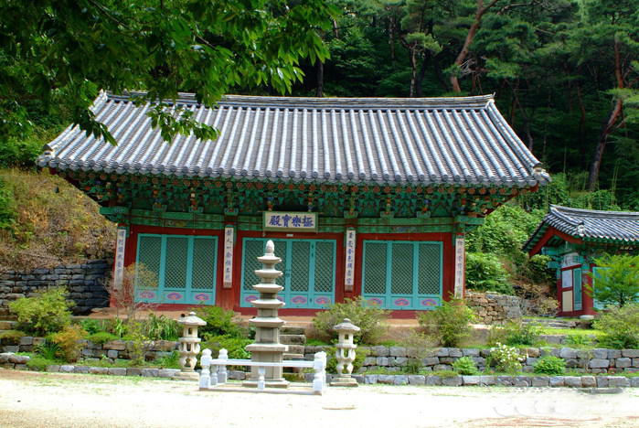 [SUWON] Suwon Hwaseong Fortress + Munsusa Temple + Gaesimsa Temple (Apr 6 – Apr 30 Tour)