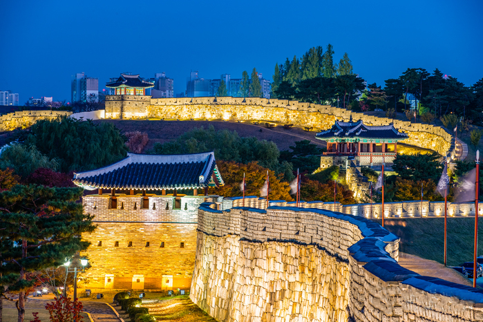 [SUWON] Suwon Hwaseong Fortress + Munsusa Temple + Gaesimsa Temple (Apr 6 – Apr 30 Tour)