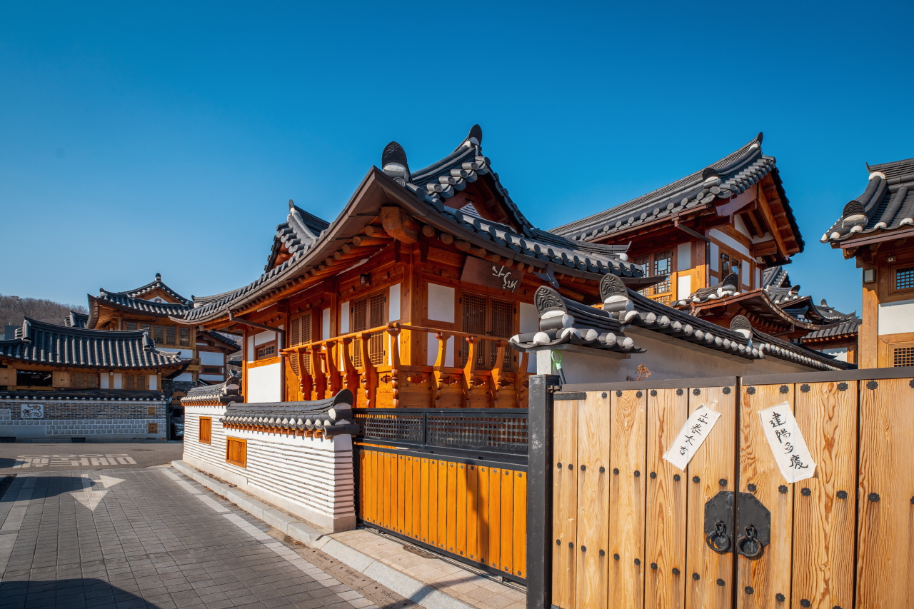 Korea Grand Tour + Jeju – 13 Days