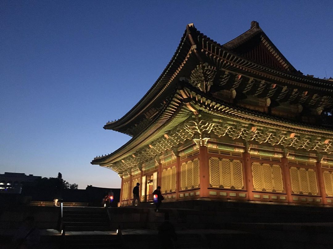 Tour Seoul 1 ngày dành cho du khách quốc tế – Changdeokgung, Bảo tàng Chiến tranh Hàn Quốc, Seoul Sky