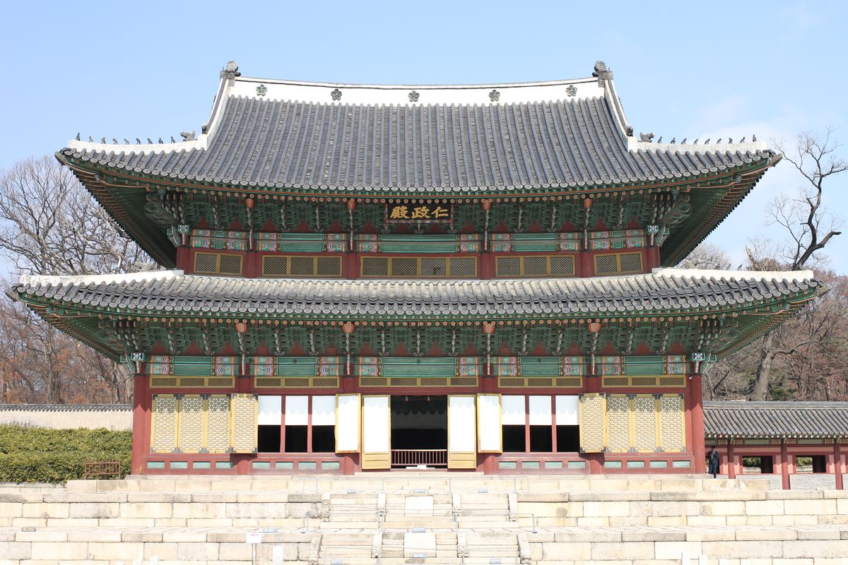 Tour Seoul 1 ngày dành cho du khách quốc tế – Changdeokgung, Bảo tàng Chiến tranh Hàn Quốc, Seoul Sky