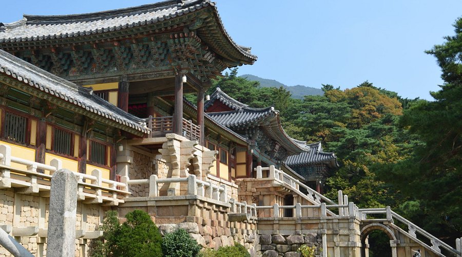 Korea Grand Tour + Jeju – 13 Days